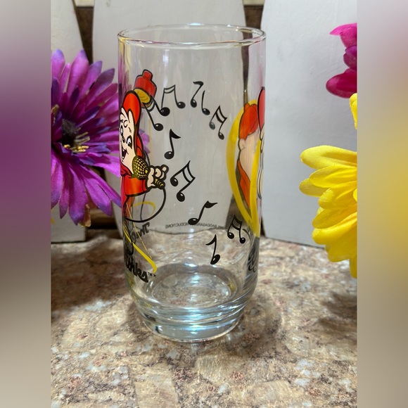 1985 Hardee’s Promo ~ Alvin and The Chipmunks Collectible Tumbler Glass~Vintage - Picture 2 of 9